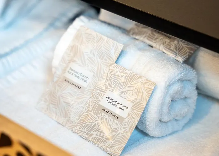 Apartment Lhe Les Trois Merveilles - Grey Lewis Cesena