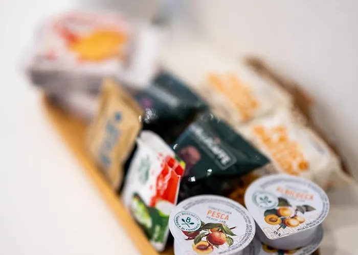 Lhe Les Trois Merveilles - Grey Lewis *